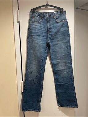 Zara Women Straight Jeans - Medium Blue Wash